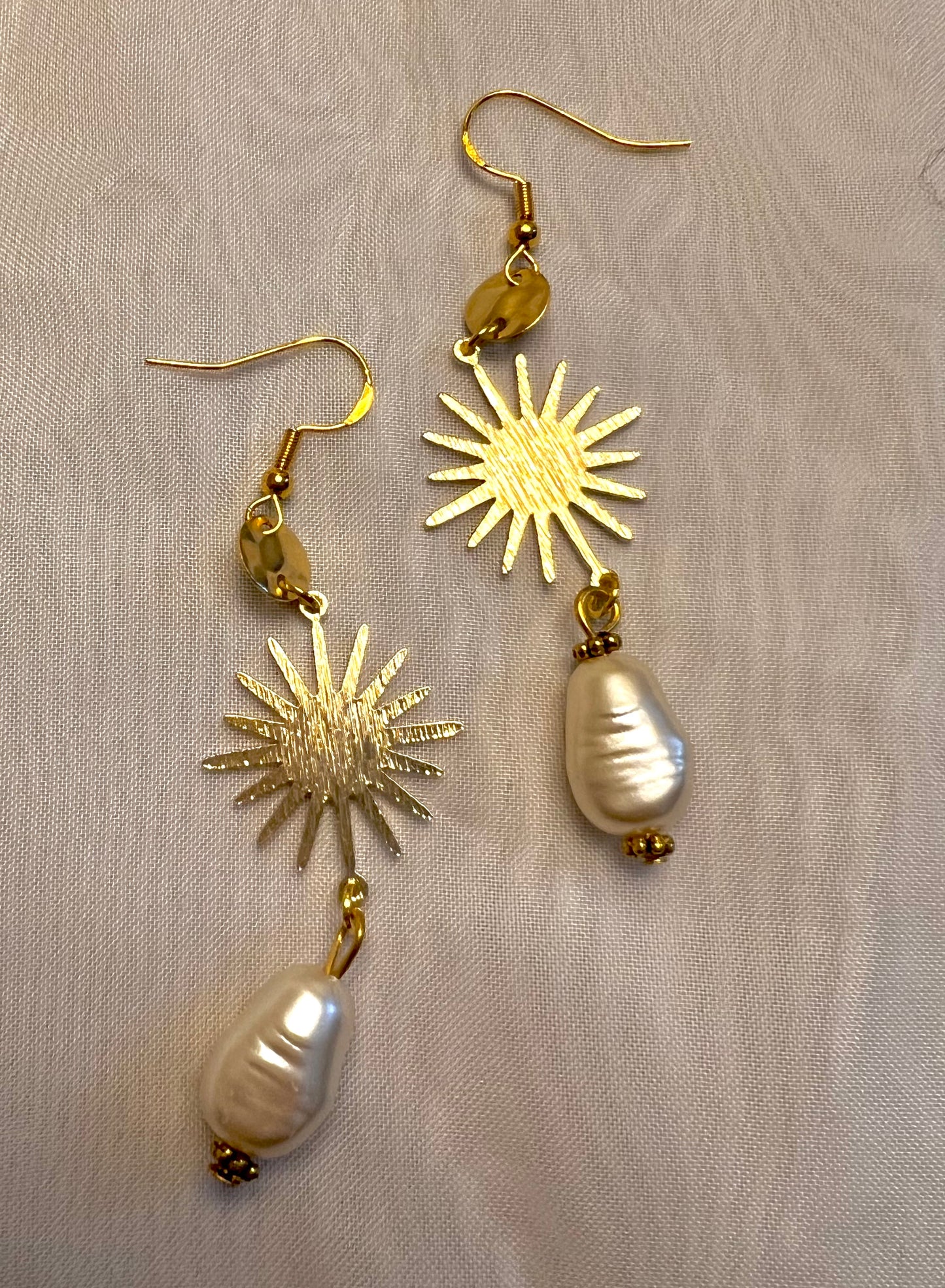 Celestial Sunshine Pearls (Gold)